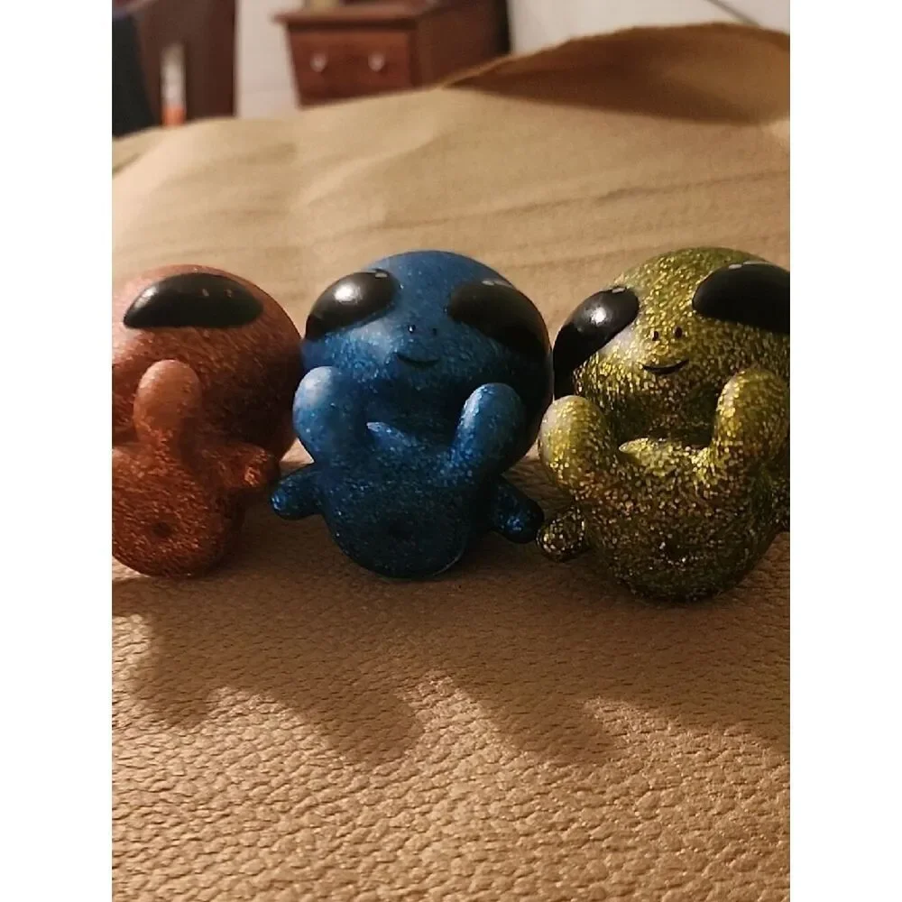 Set of Three Galactic Aliens